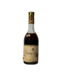 Botella de Collection 1709 Vino Blanco Dulce Tokaji Aszu 500 ml